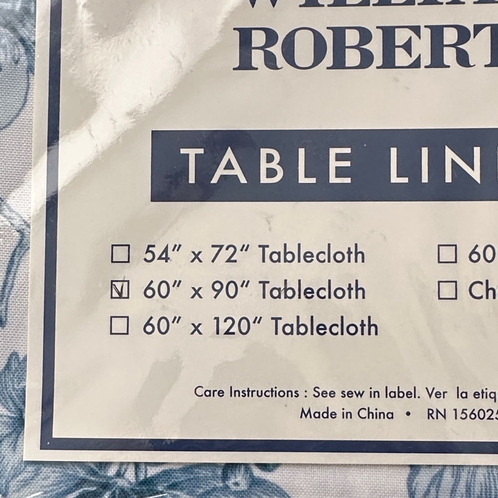 Blue Floral Table Linens - Picture 4 of 4